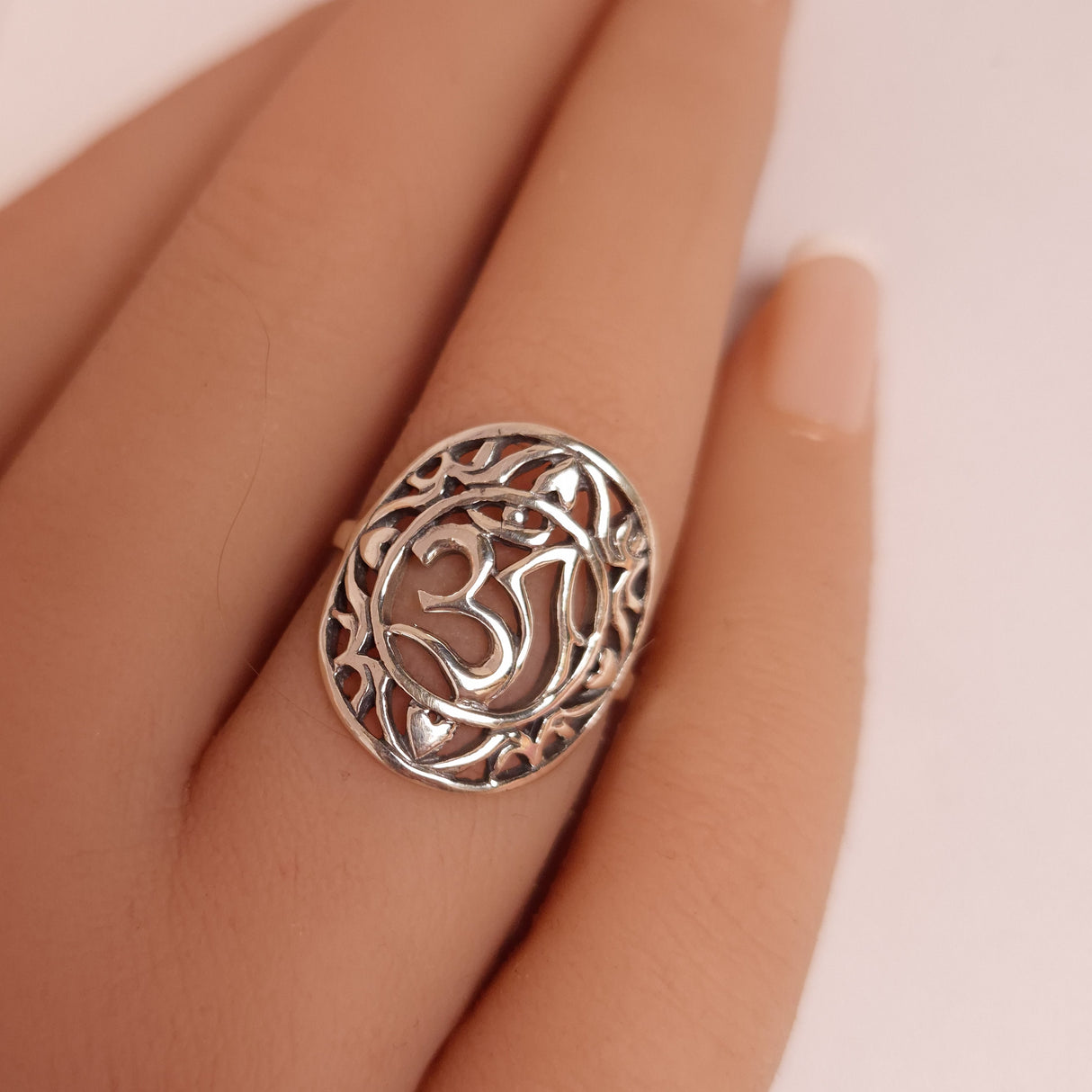 OM SYMBOL RING set in STERLING SILVER 3SSOSR