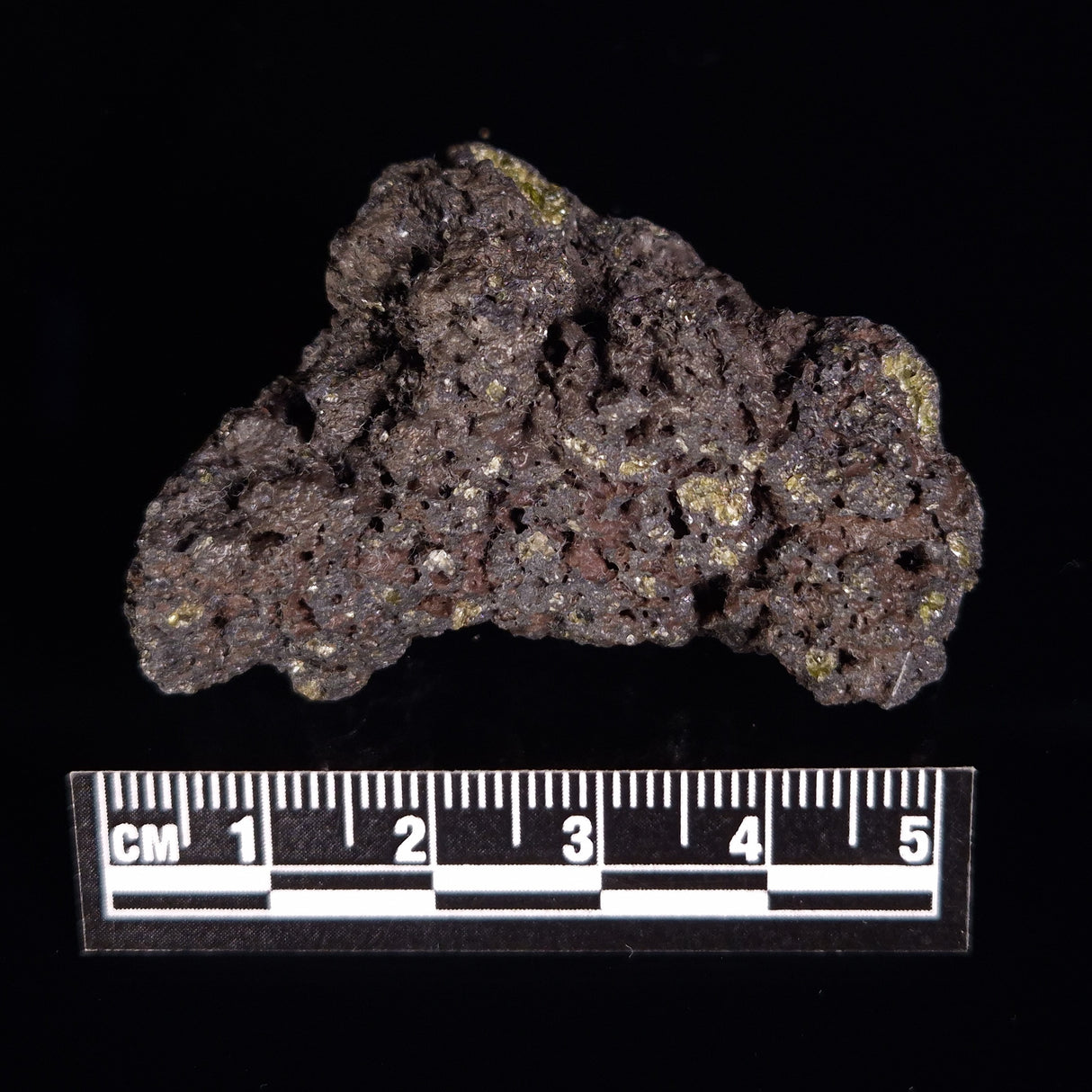 OLIVINE IN BASALT, Hawaii XOB004