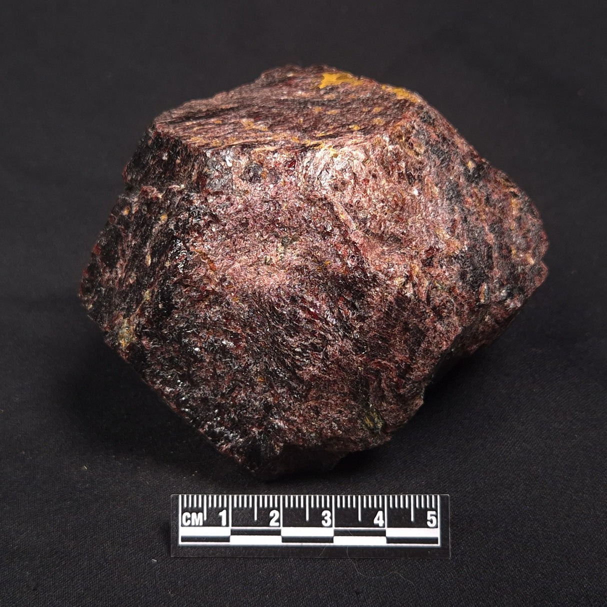 LARGE ALMANDINE GARNET, Australia XGC033