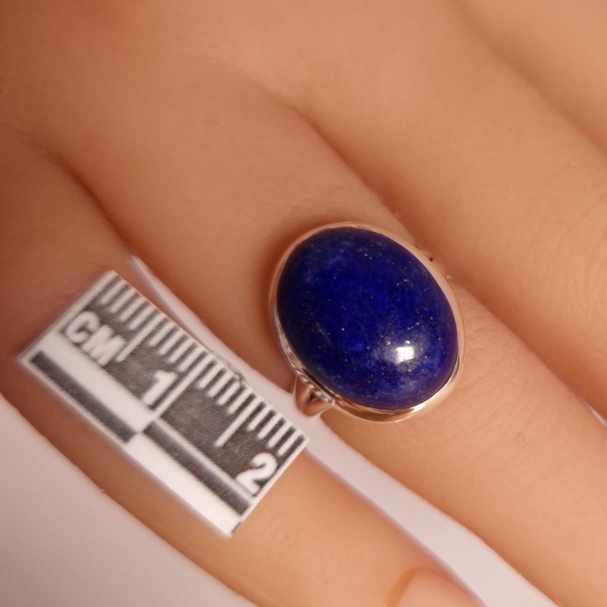 LAPIS LAZULI RING set in STERLING SILVER 3SSR5
