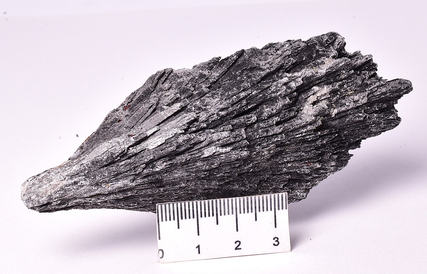 BLACK KYANITE, NATURAL FORM M293