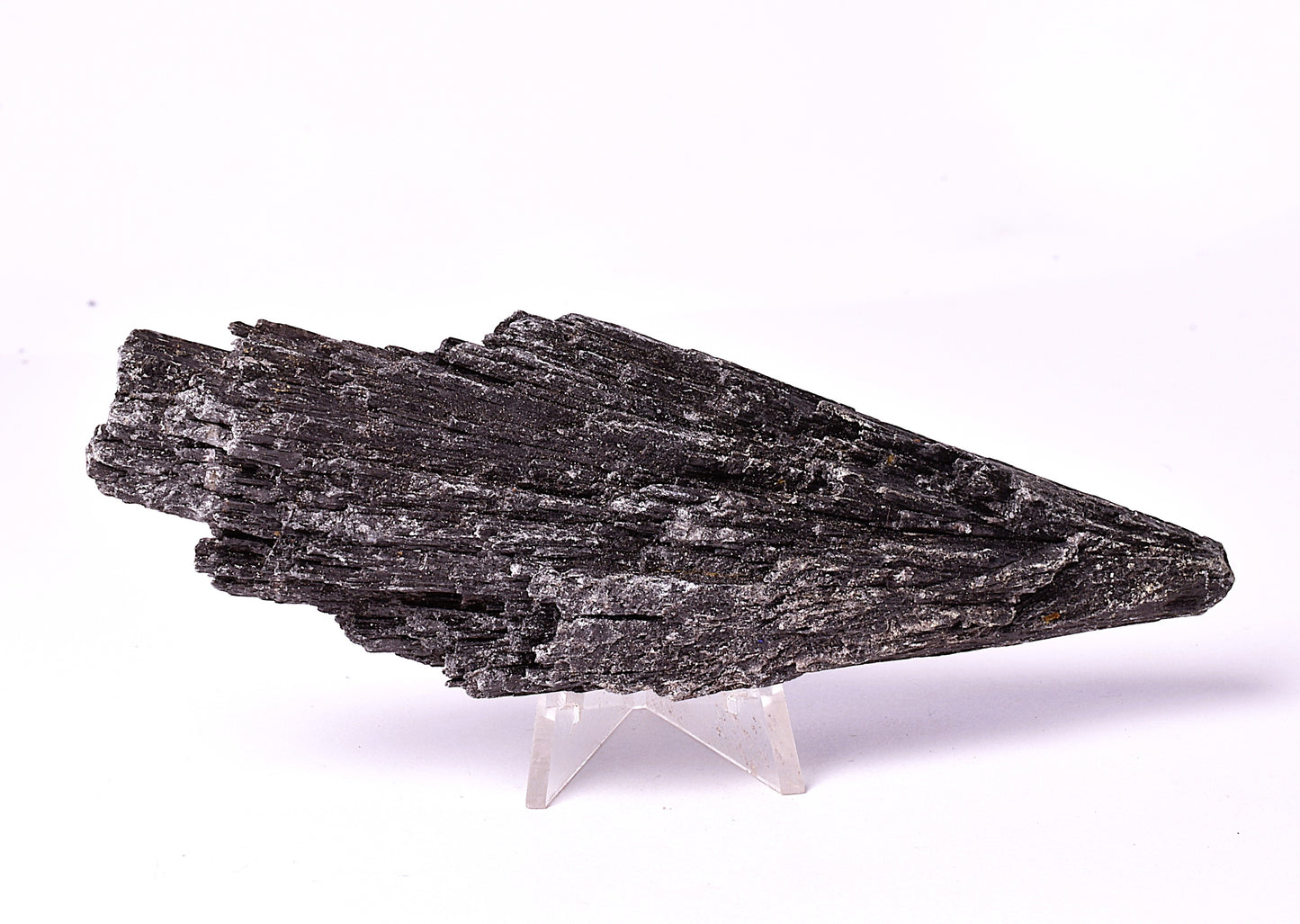 BLACK KYANITE, NATURAL FORM M294