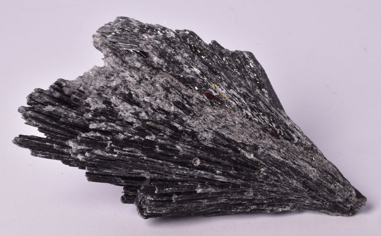 BLACK KYANITE, NATURAL FORM M49