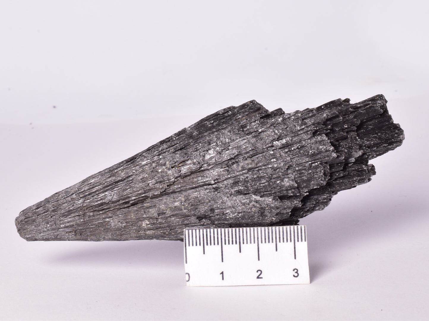 BLACK KYANITE, NATURAL FORM M294