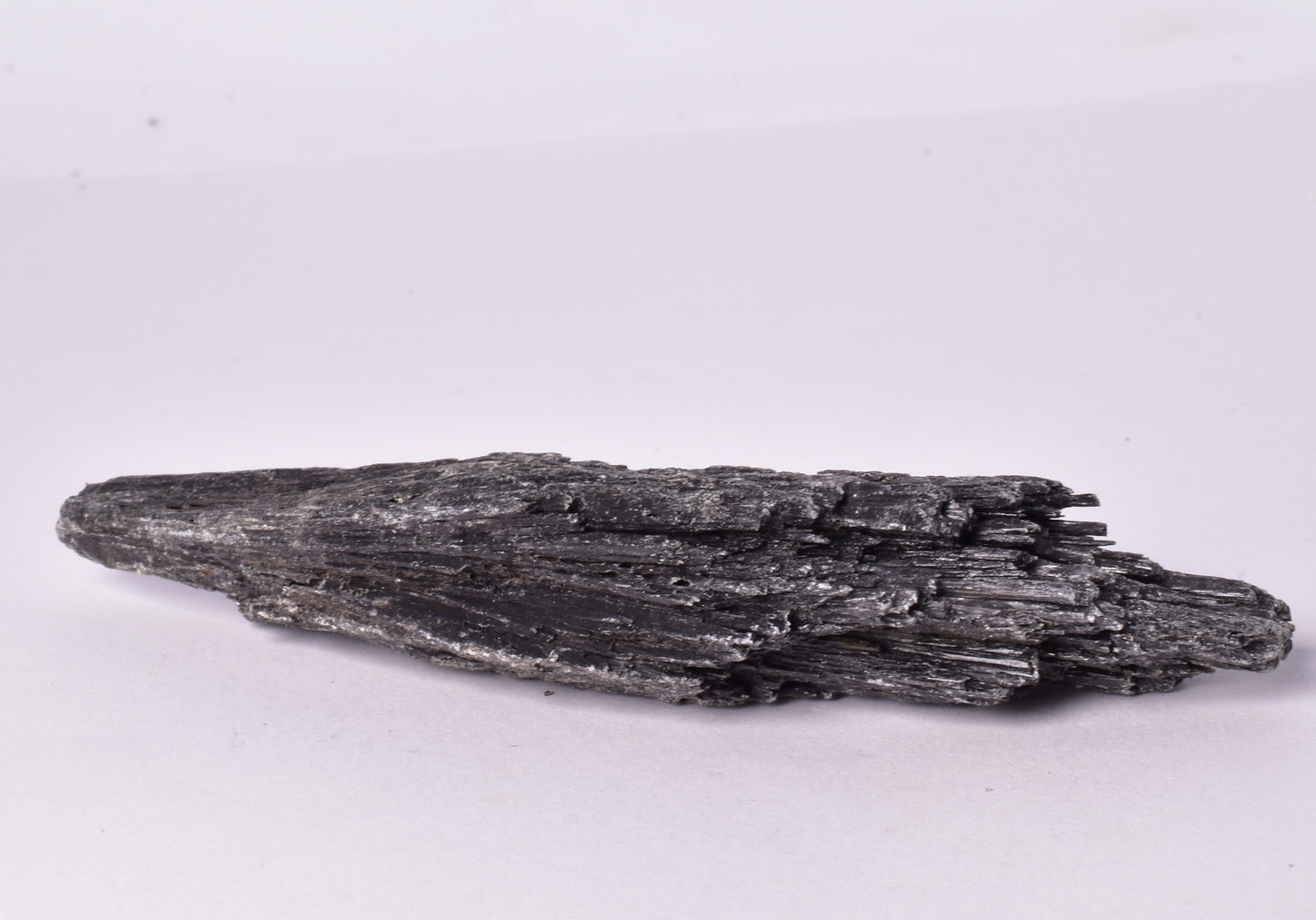 BLACK KYANITE, NATURAL FORM M294