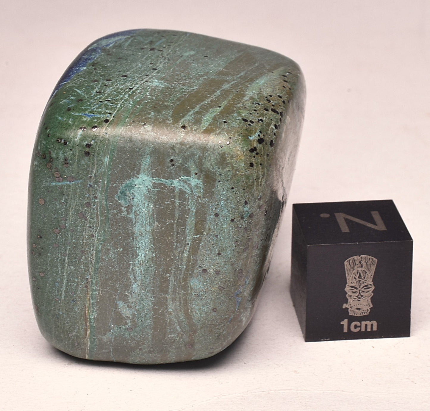 SHATTUKITE CRYSTAL TUMBLE 3 cm P1023