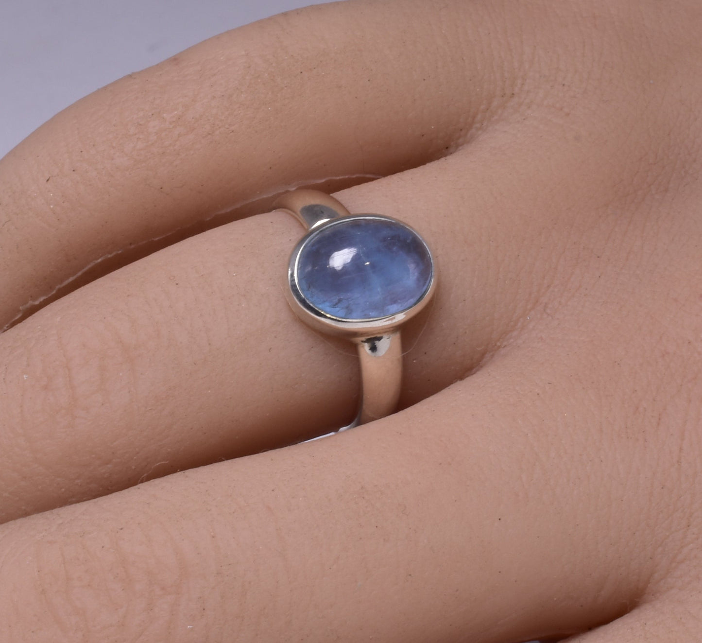 AQUAMARINE RING set in STERLING SILVER, SIZE M/6.5 J211