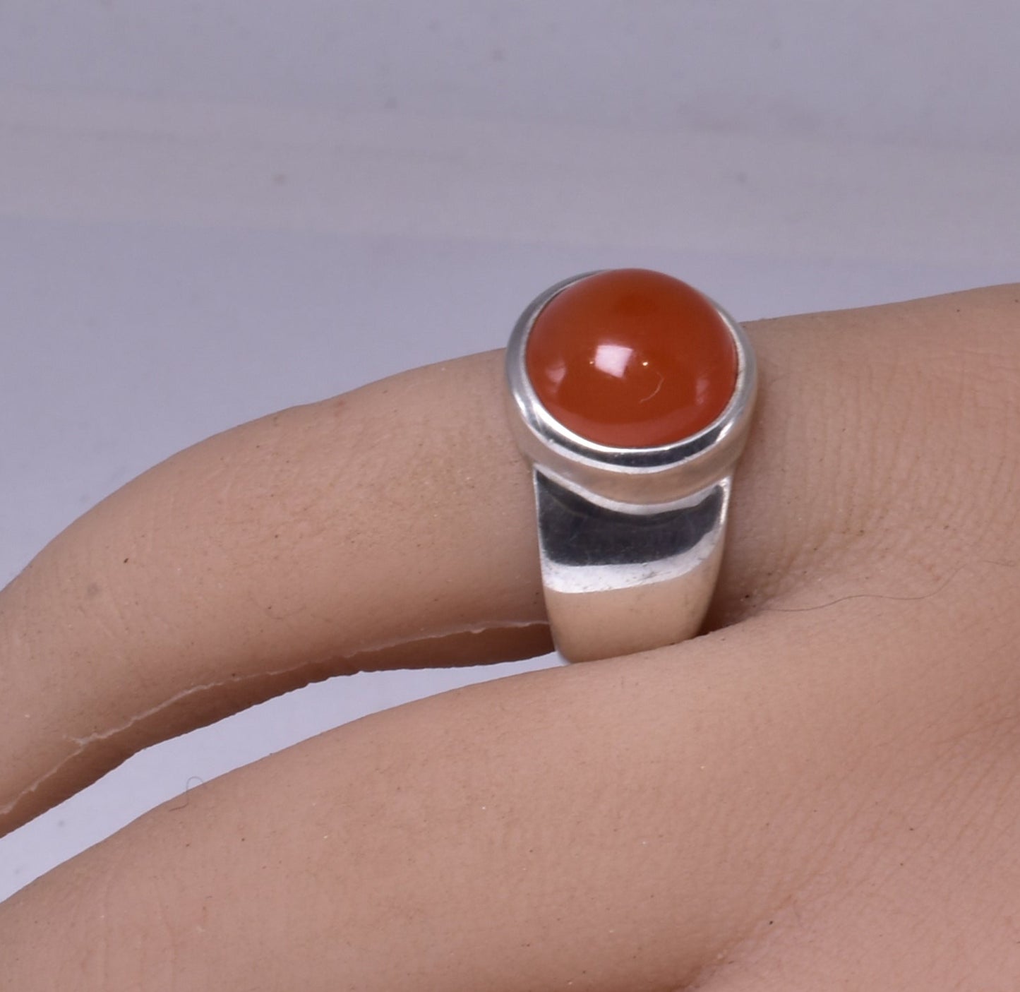 CARNELIAN RING set in STERLING SILVER, SIZE K/5.5 J216
