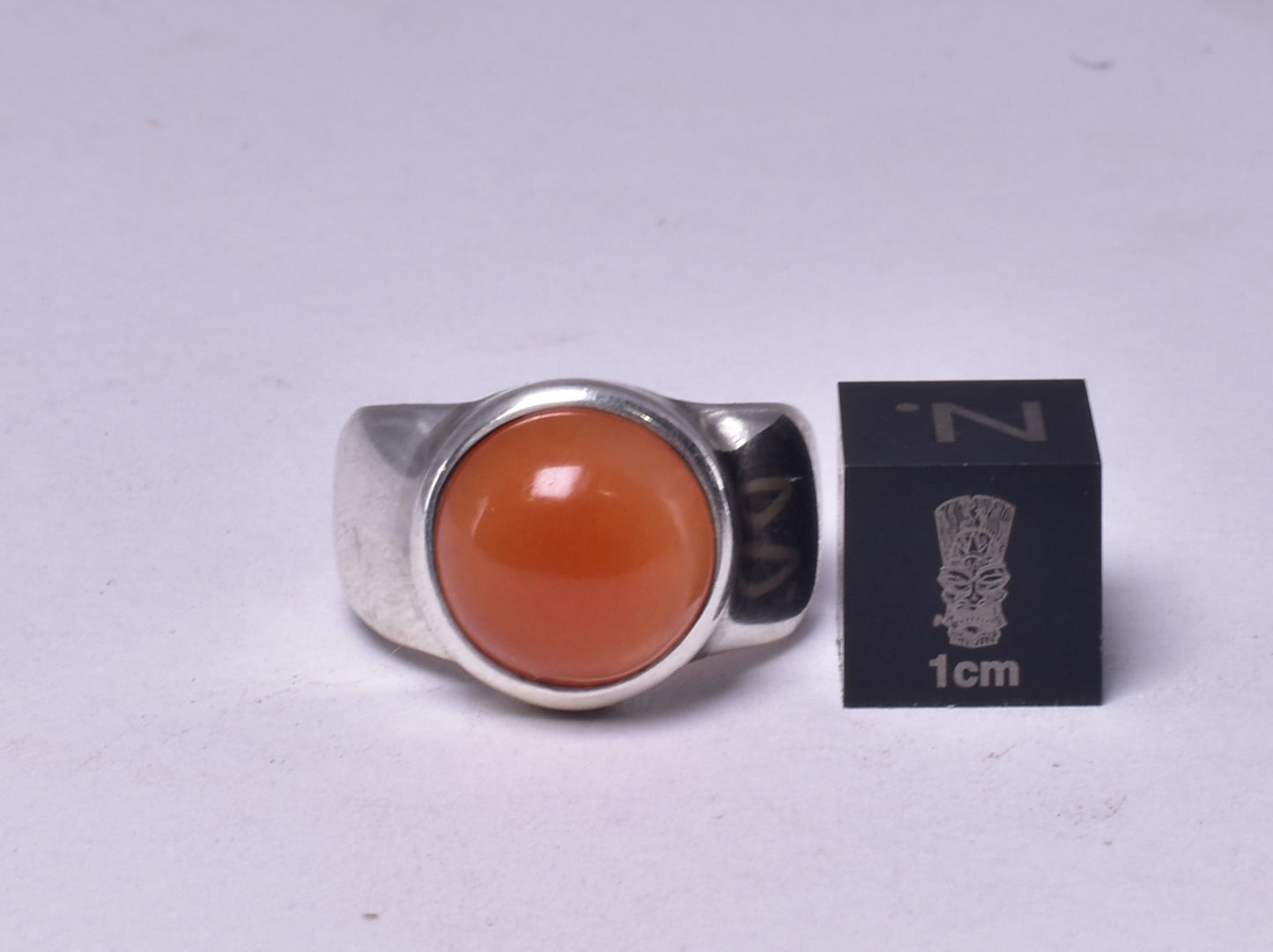 CARNELIAN RING set in STERLING SILVER, SIZE K/5.5 J216