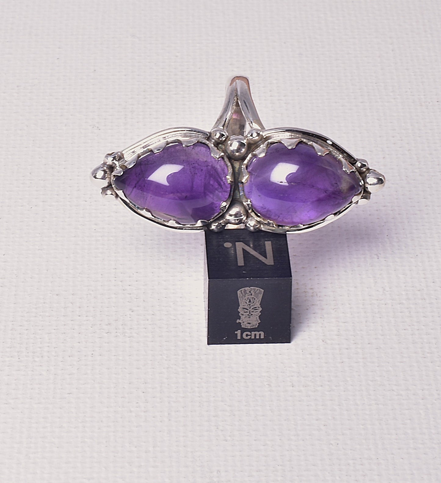 AMETHYST DOUBLE TEAR SHAPE RING on STERLING SILVER BAND, size 10.5/U J60