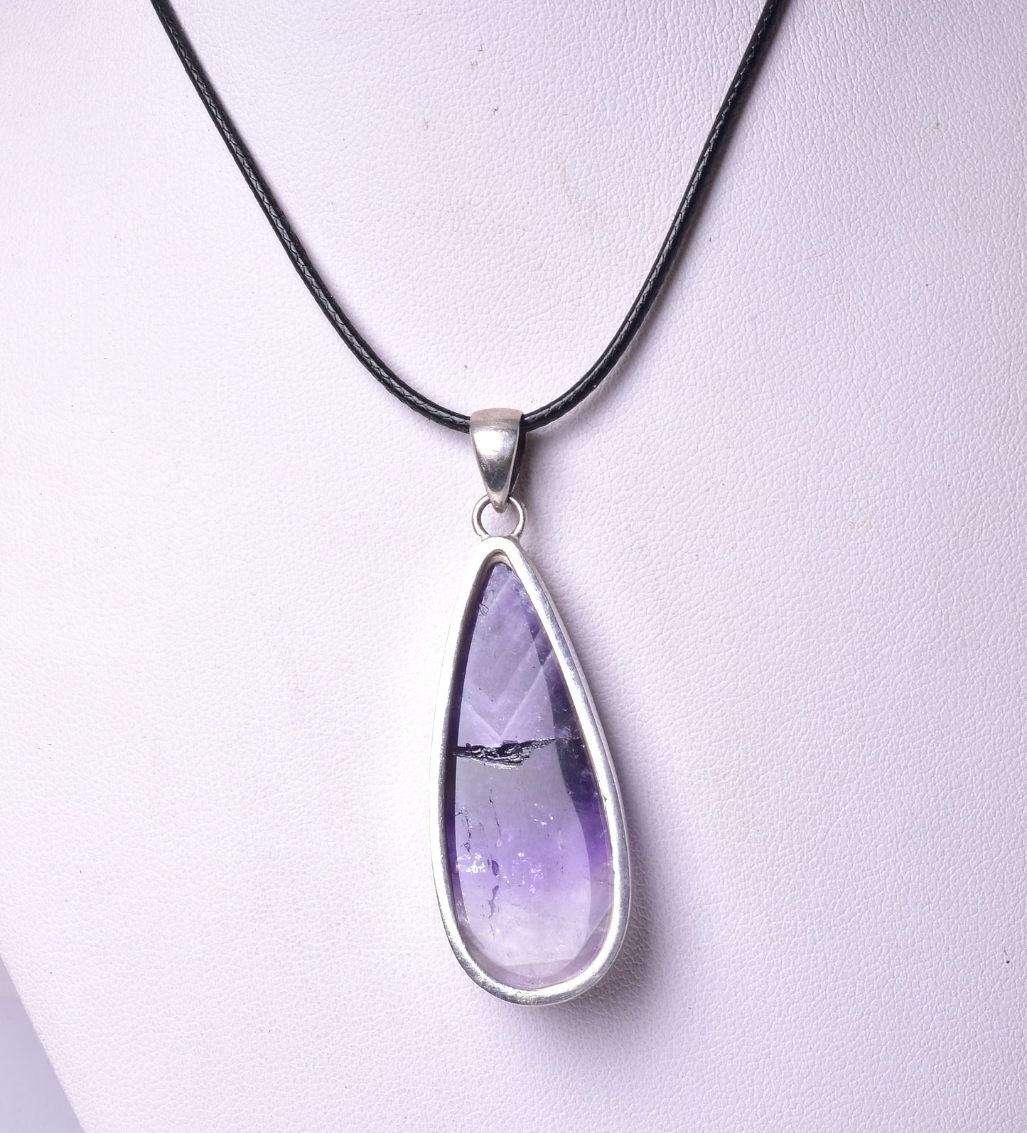 CHEVRON AMETHYST PENDANT set in STERLING SILVER J215