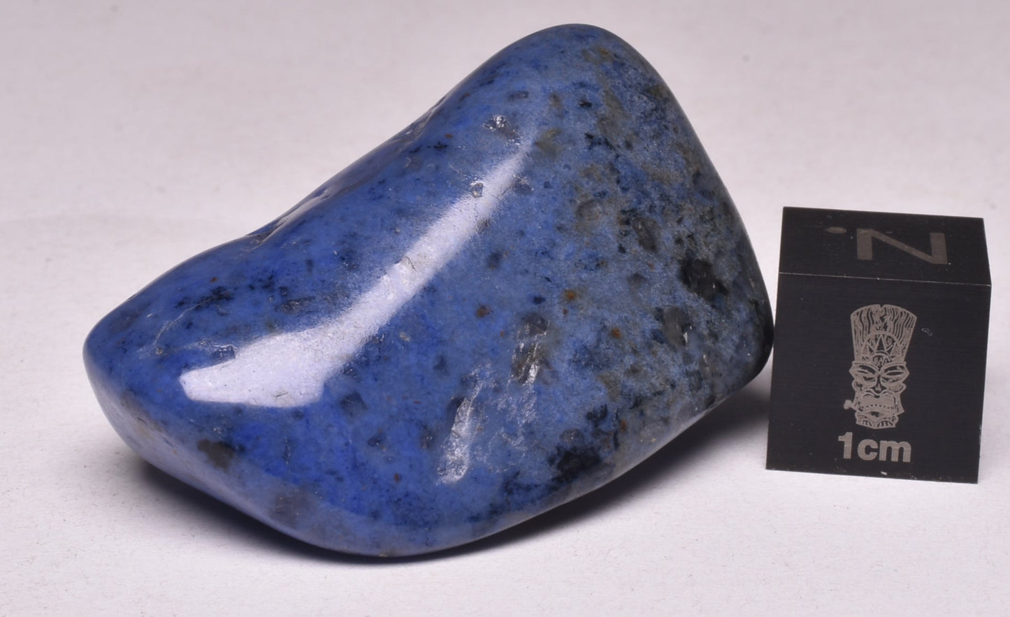 DUMORTIERITE POLISHED TUMBLE P2019