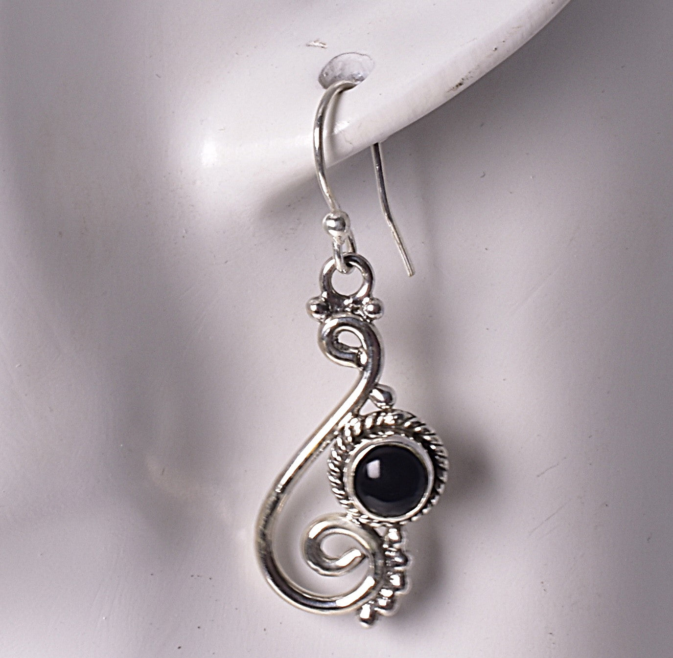 BLACK ONYX DROP EARRINGS J70