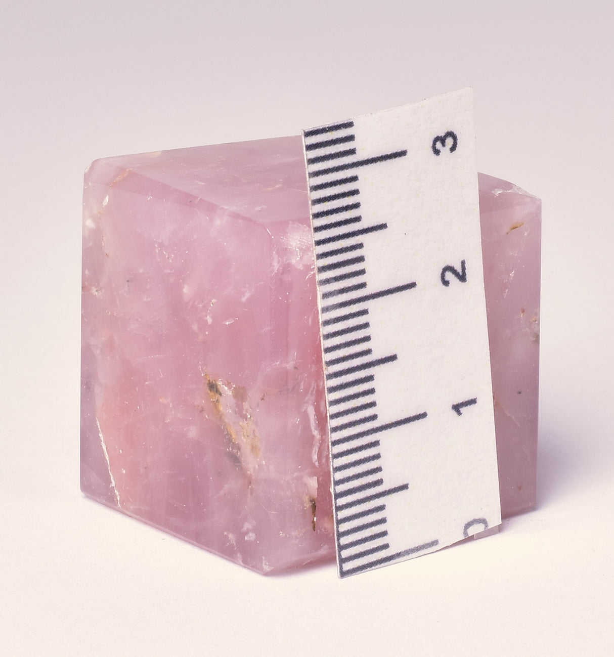 ROSE QUARTZ POLISHED CUBE P2045