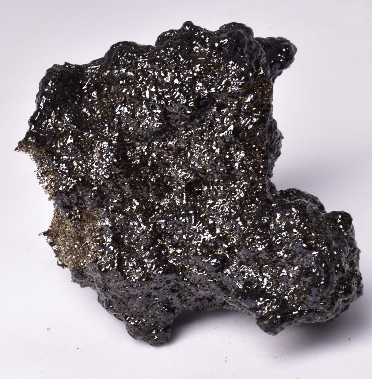 RETICULITE, VOLCANIC TEPHRA, KILAUEA VOLCANO 2018, HAWAII V08