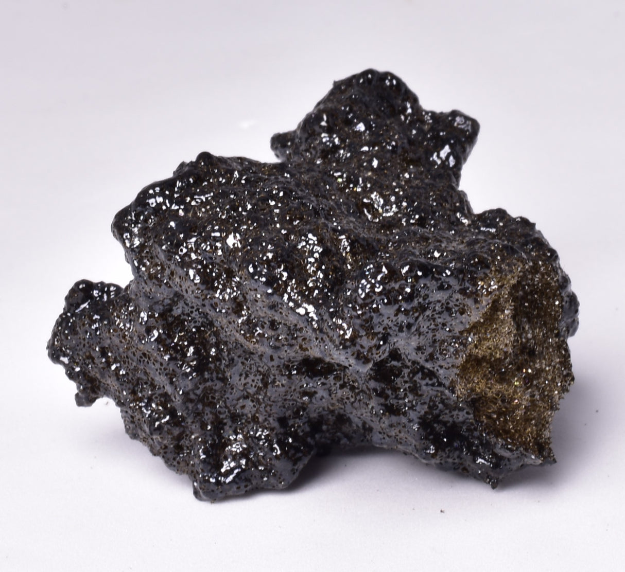 RETICULITE, VOLCANIC TEPHRA, KILAUEA VOLCANO 2018, HAWAII V08