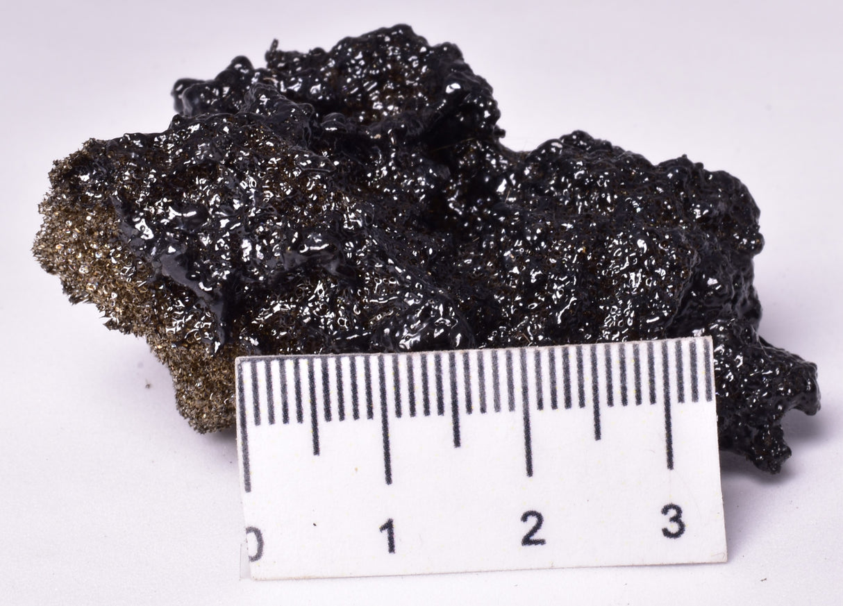 RETICULITE, VOLCANIC TEPHRA, KILAUEA VOLCANO 2018, HAWAII V11