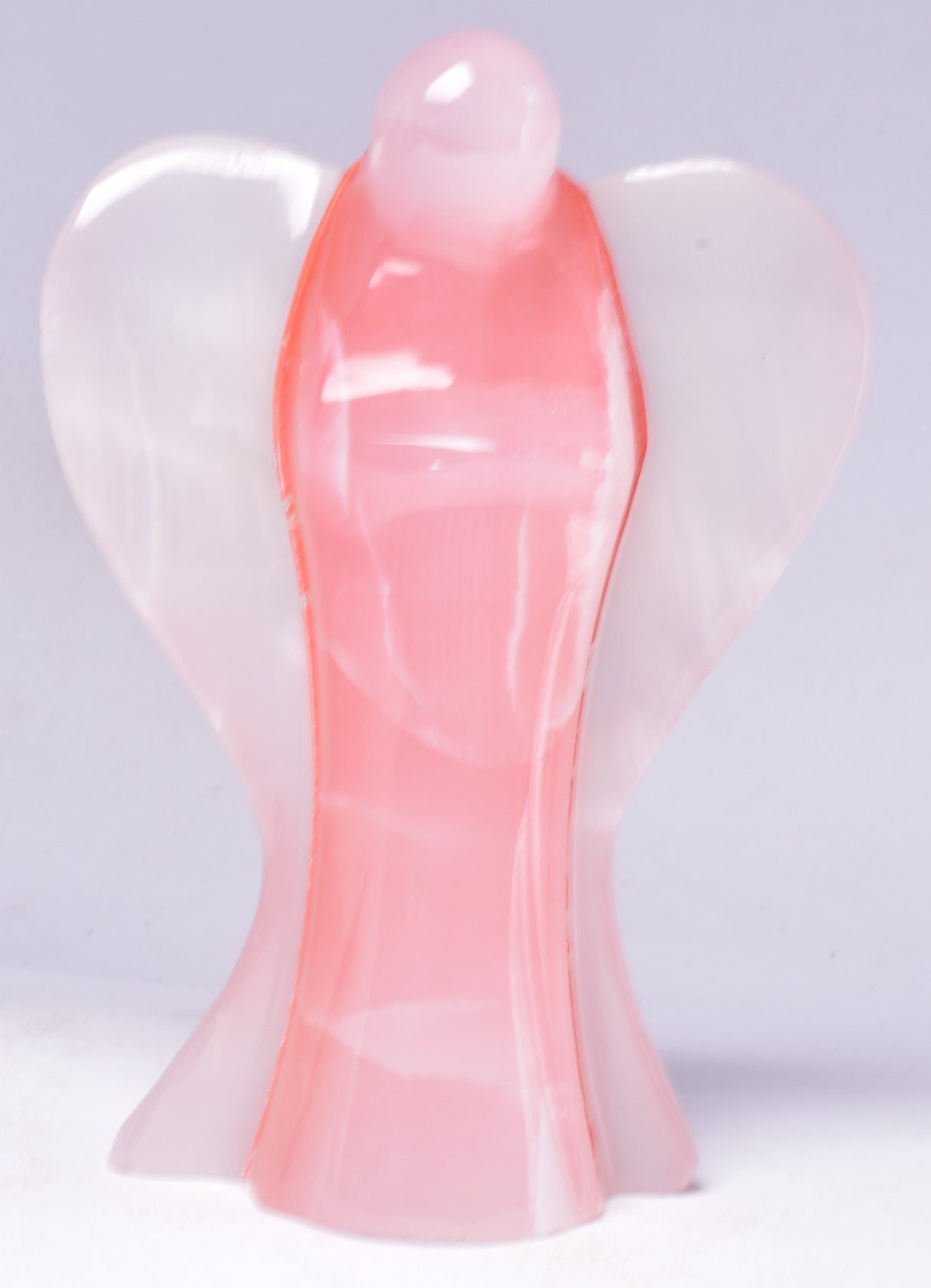 DYED ONYX ANGEL CARVING P1075