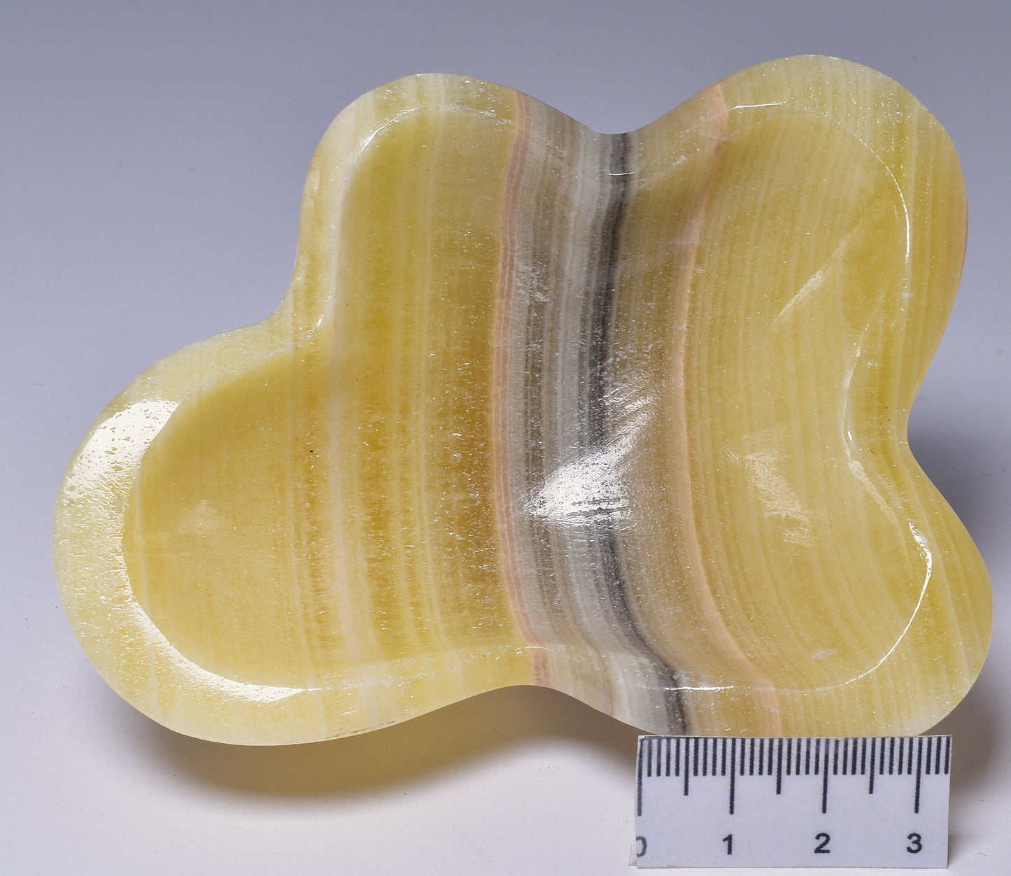 ARAGONITE DISH CARVING 9CM P2048