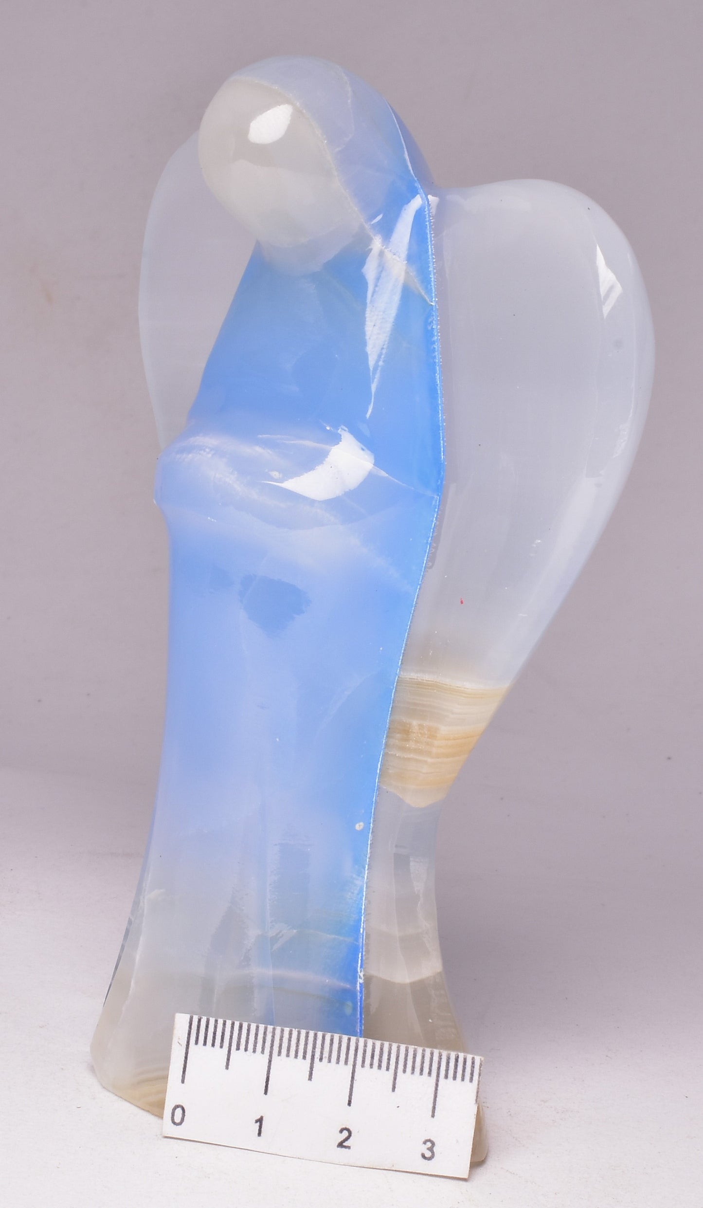 DYED ONYX ANGEL CARVING P1084