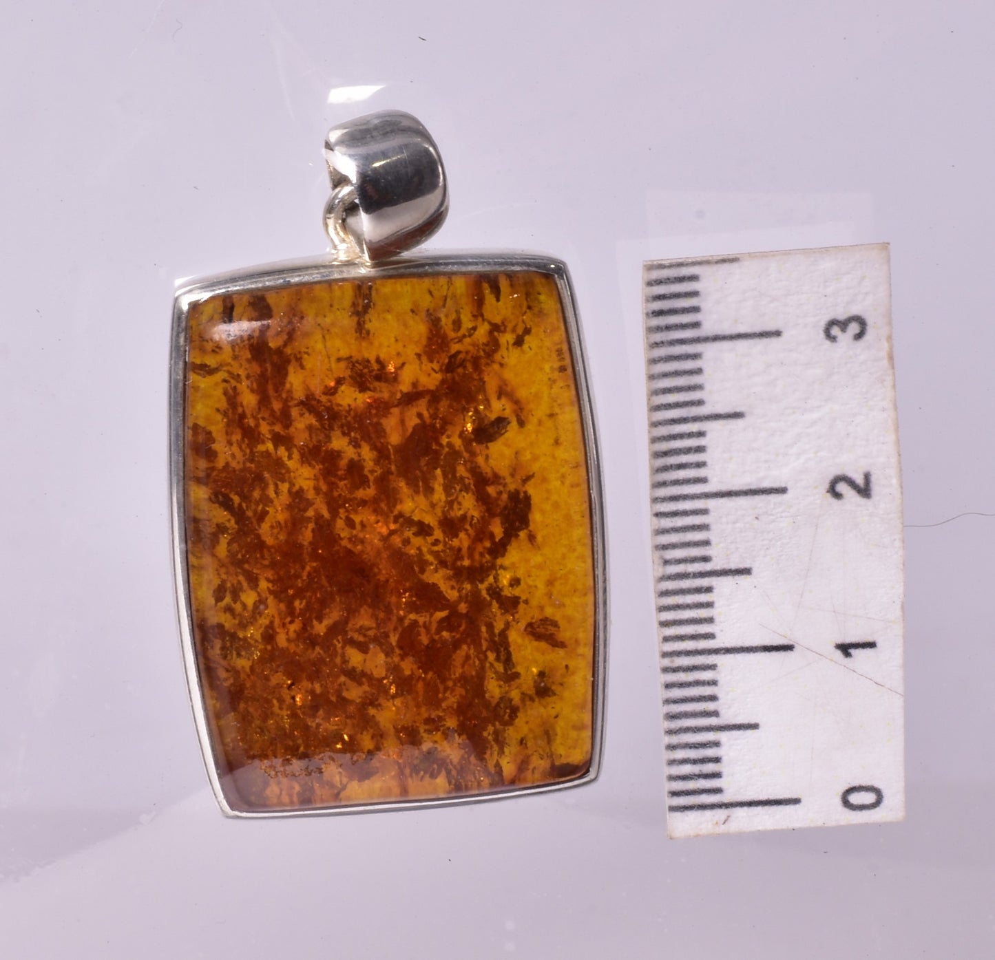 AMBER PENDANT set in STERLING SILVER J113