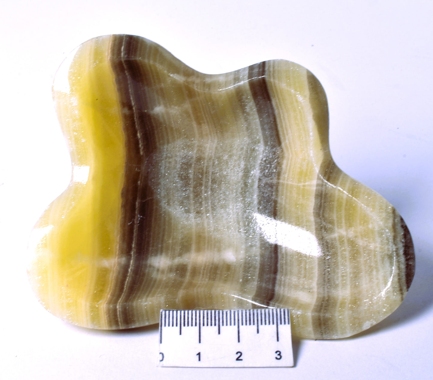 ARAGONITE DISH CARVING 9CM P148