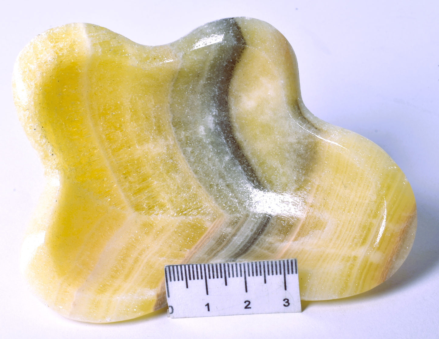 ARAGONITE DISH CARVING 9CM P150