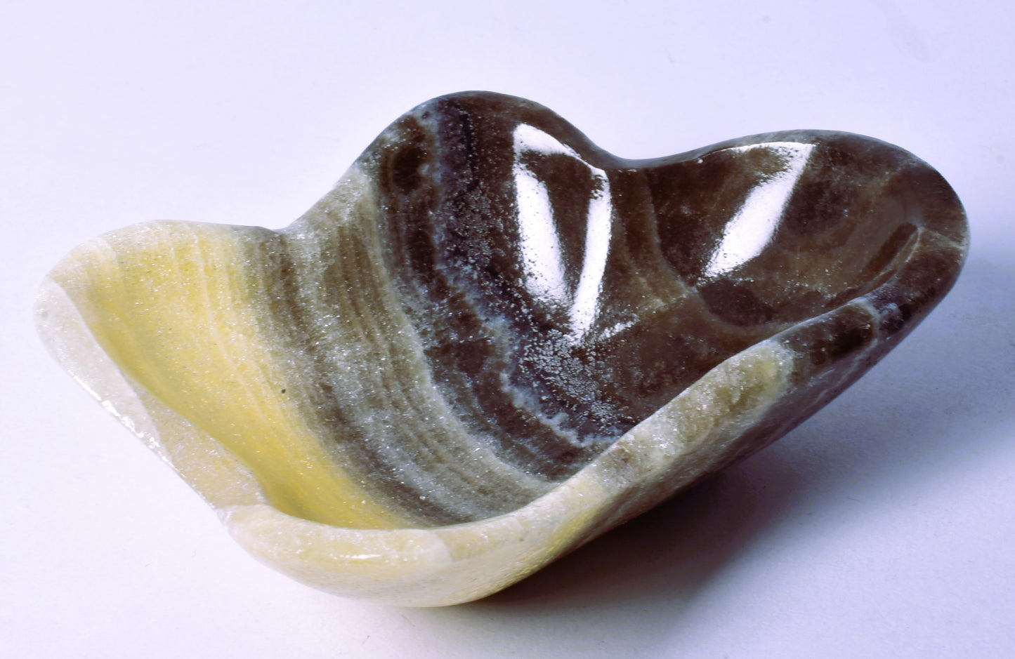 ARAGONITE DISH CARVING 9CM P152