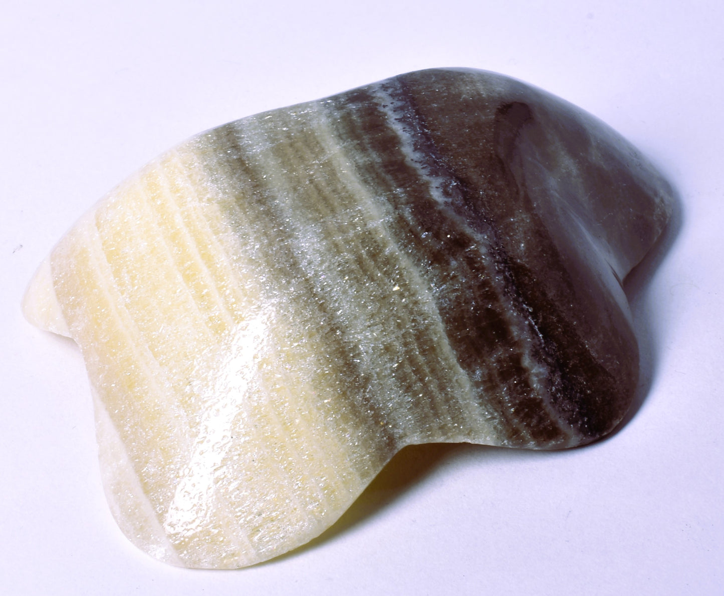 ARAGONITE DISH CARVING 9CM P152
