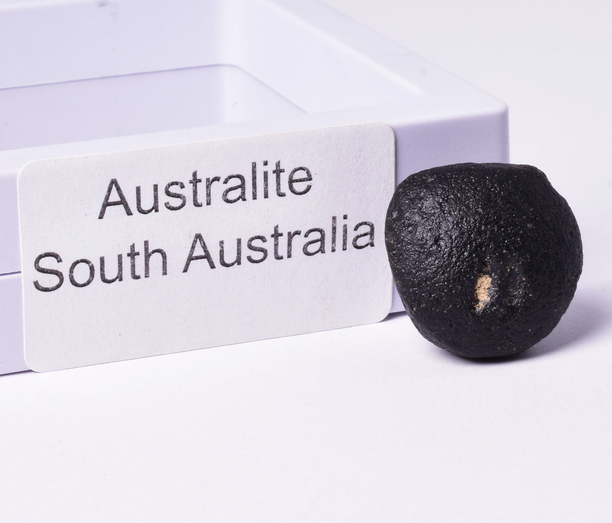 AUSTRALITE, METEORITE 6.7 grams FROM SOUTH AUSTRALIA MT258