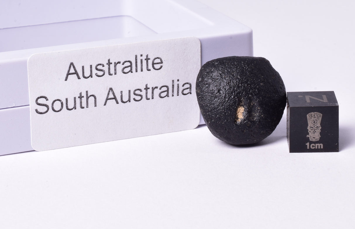 AUSTRALITE, METEORITE 6.7 grams FROM SOUTH AUSTRALIA MT258