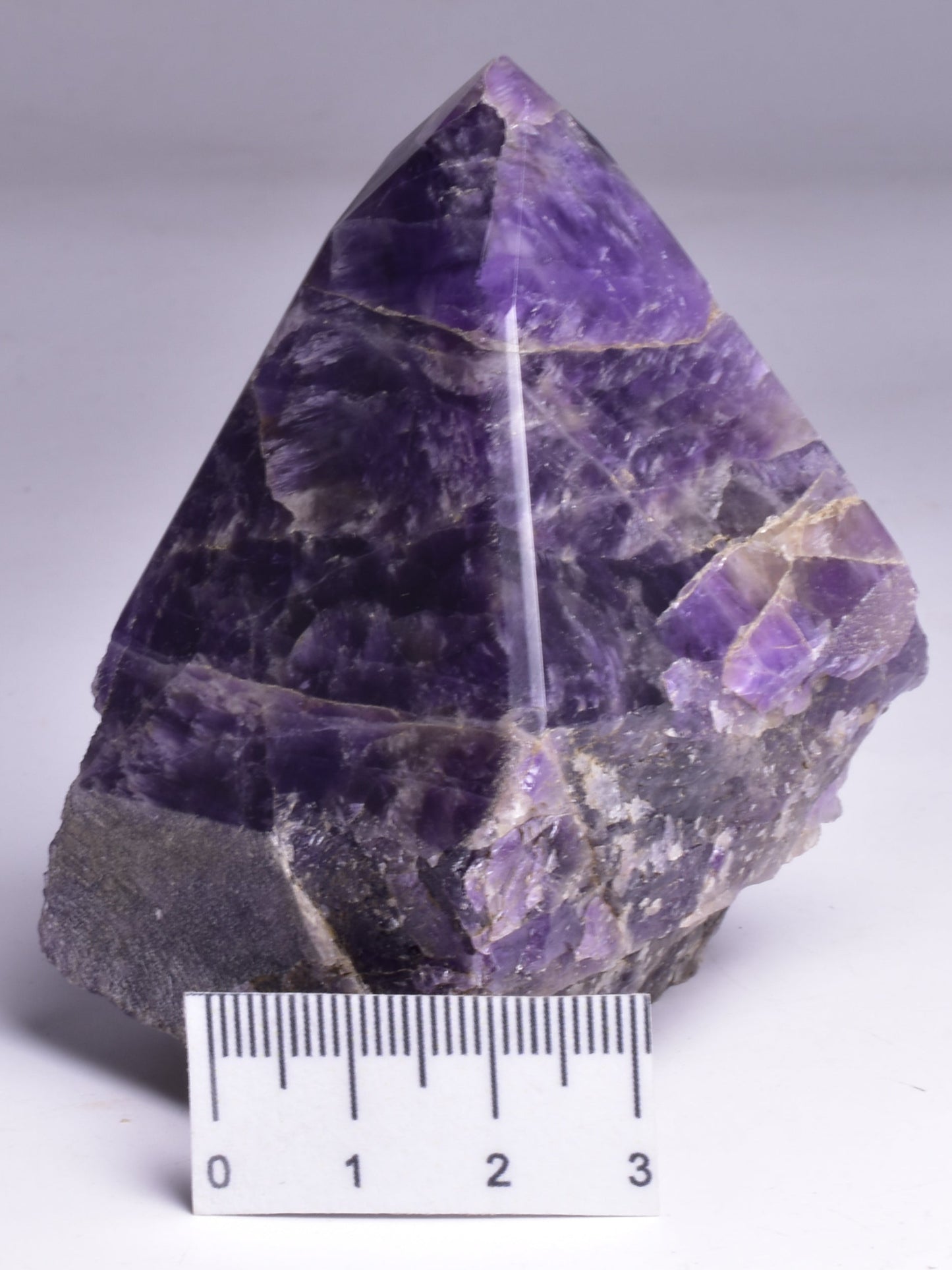AMETHYST POINT, ROUGH BASE P84
