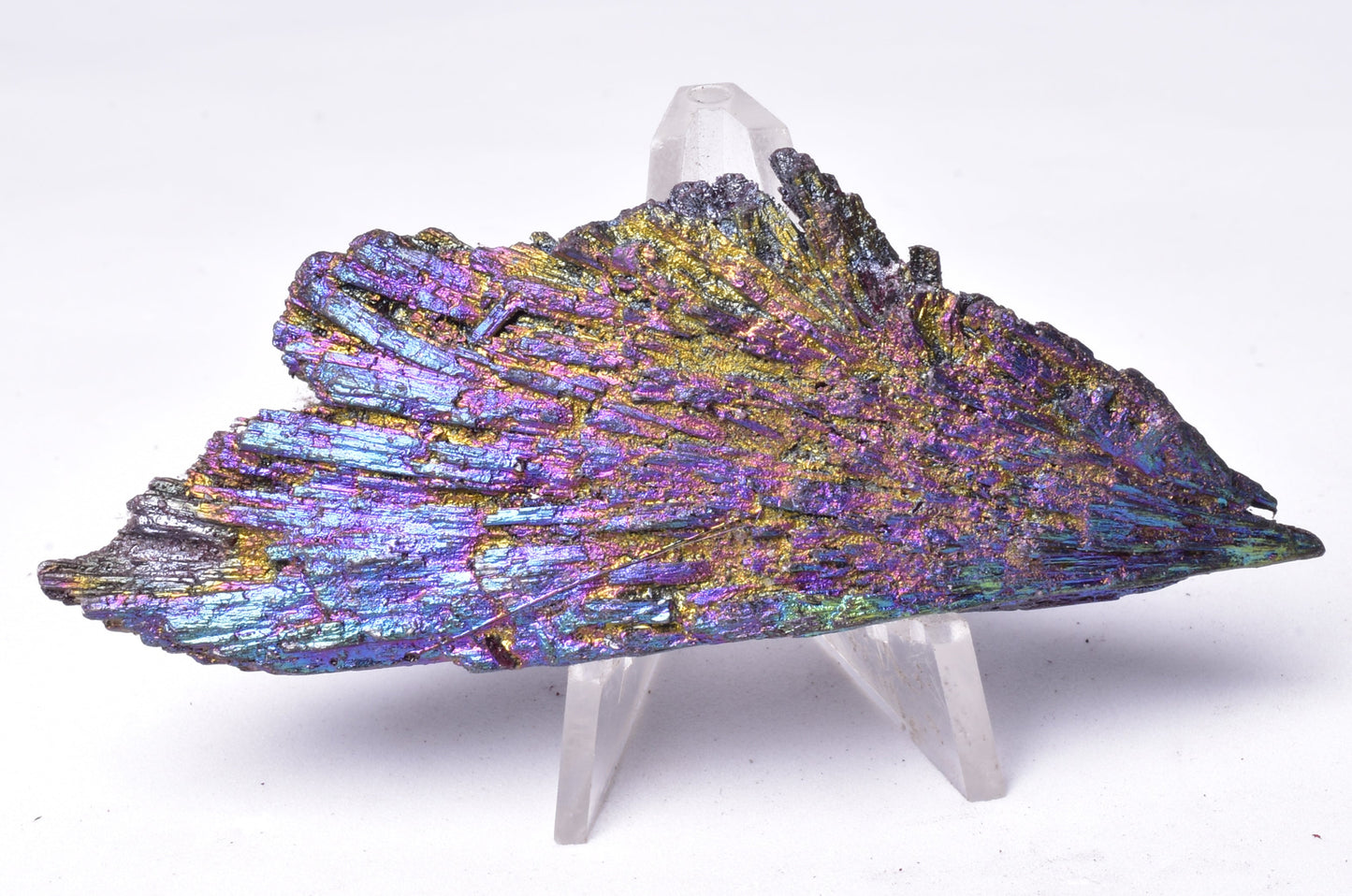 TITANIUM AURA KYANITE P626