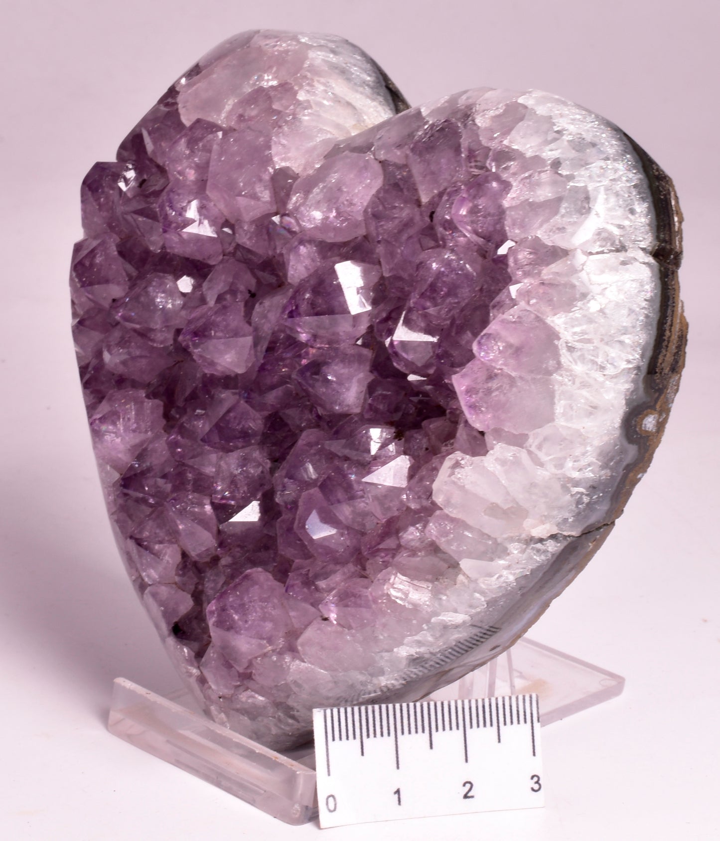 AMETHYST HEART CLUSTER P714