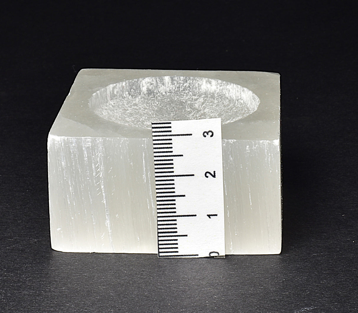 SELENITE SPHERE STAND 5 CM SE33
