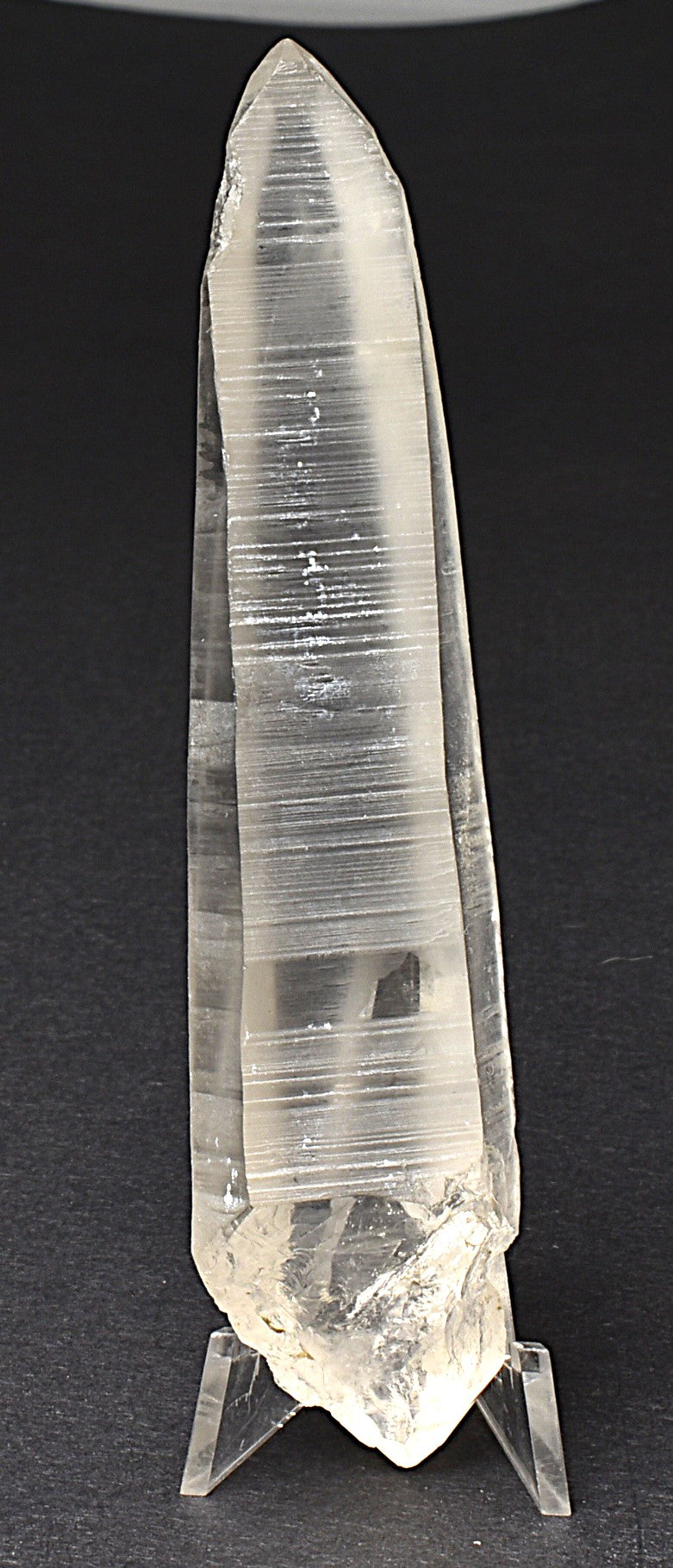 LEMURIAM QUARTZ NATURAL CRYSTAL POINT P1053