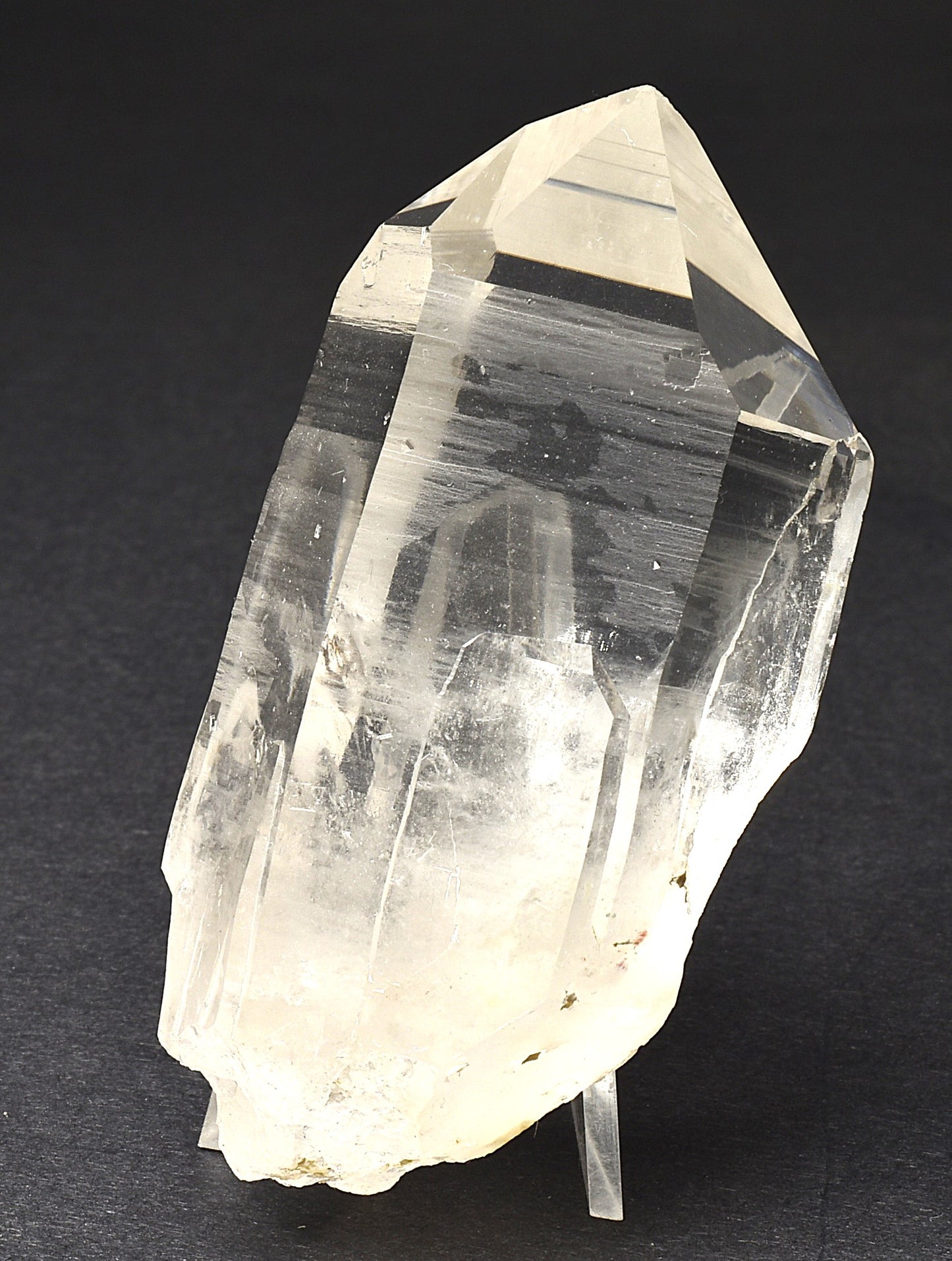 LEMURIAM QUARTZ NATURAL CRYSTAL POINT P1057