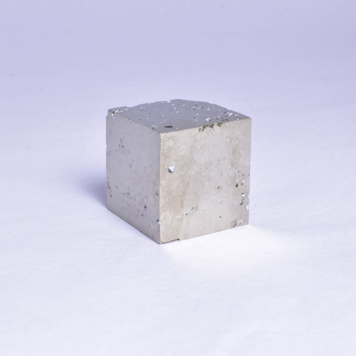 PYRITE CUBE, LA RIOJA, SPAIN M95