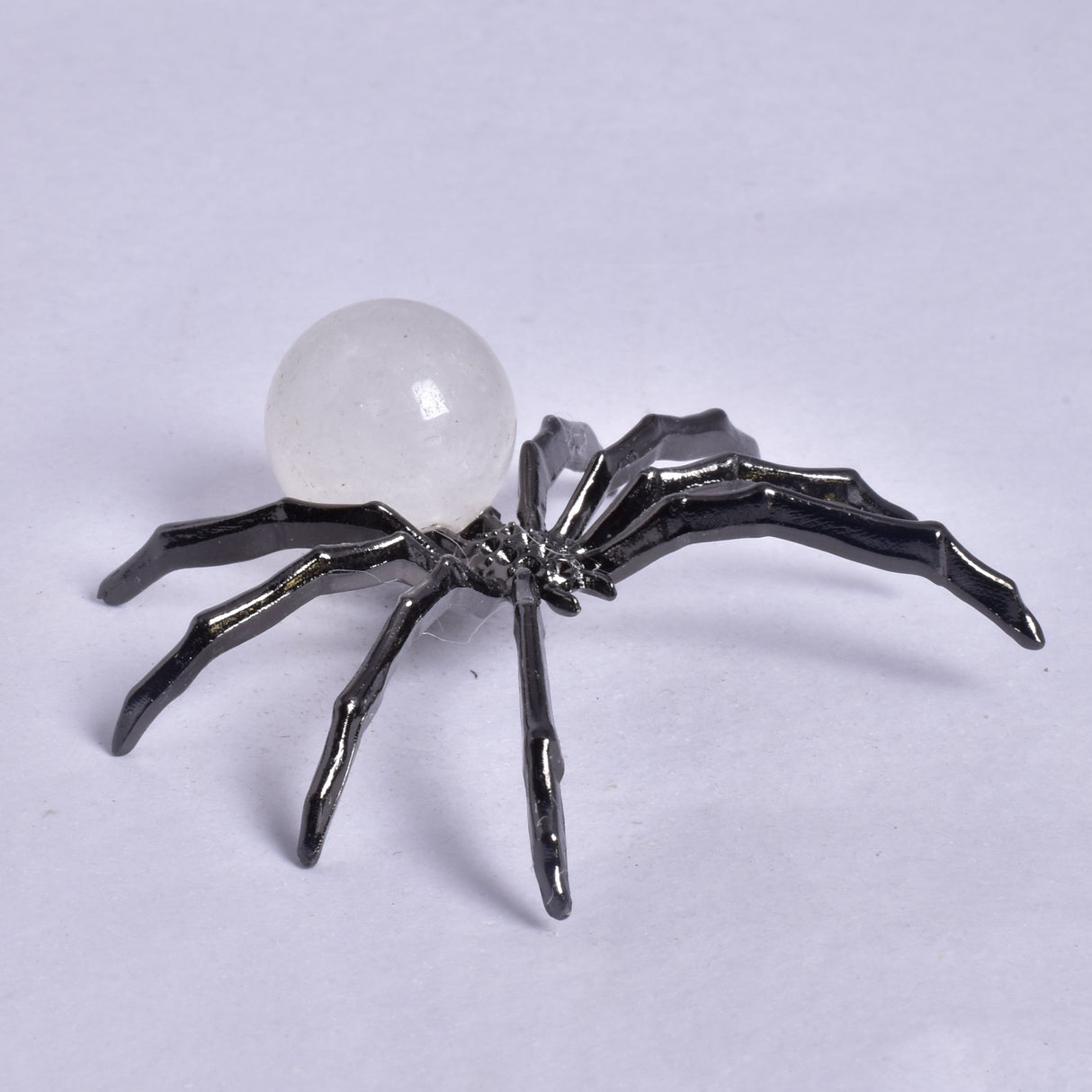 QUARTZ SPHERE ON METAL SPIDER P196