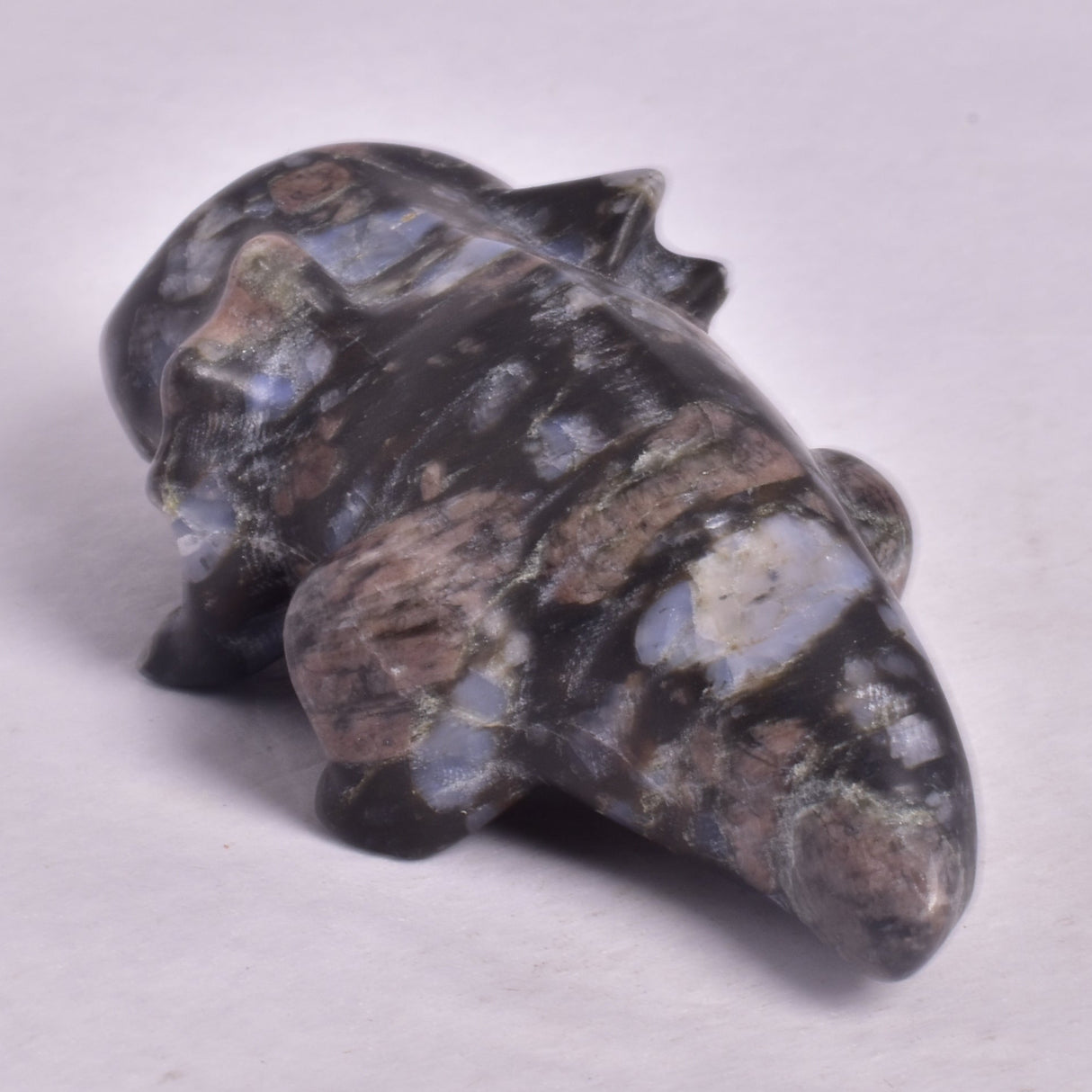 QUE SERA AXOLTL CARVING P1078