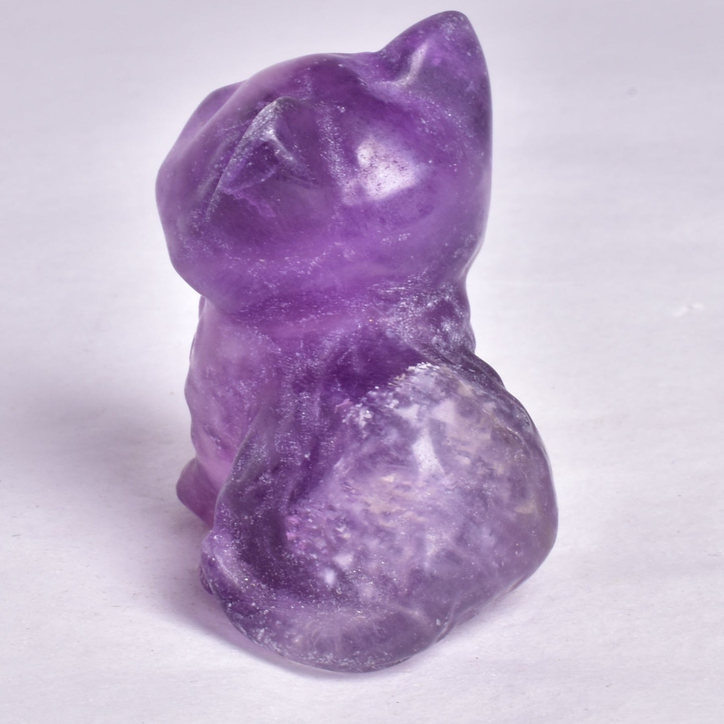 FLUORITE CAT CARVING P653