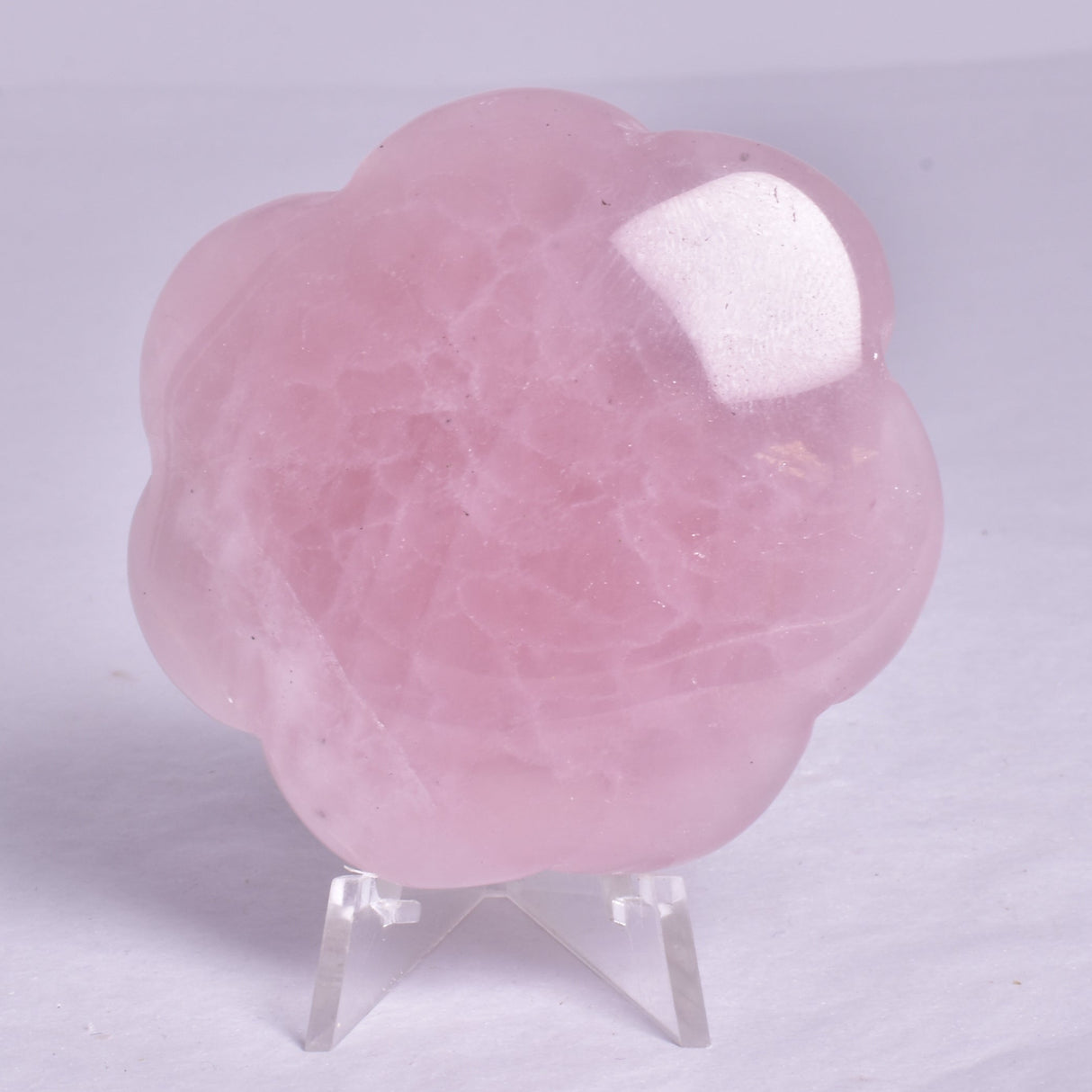 ROSE QUARTZ ROSE CARVING P671