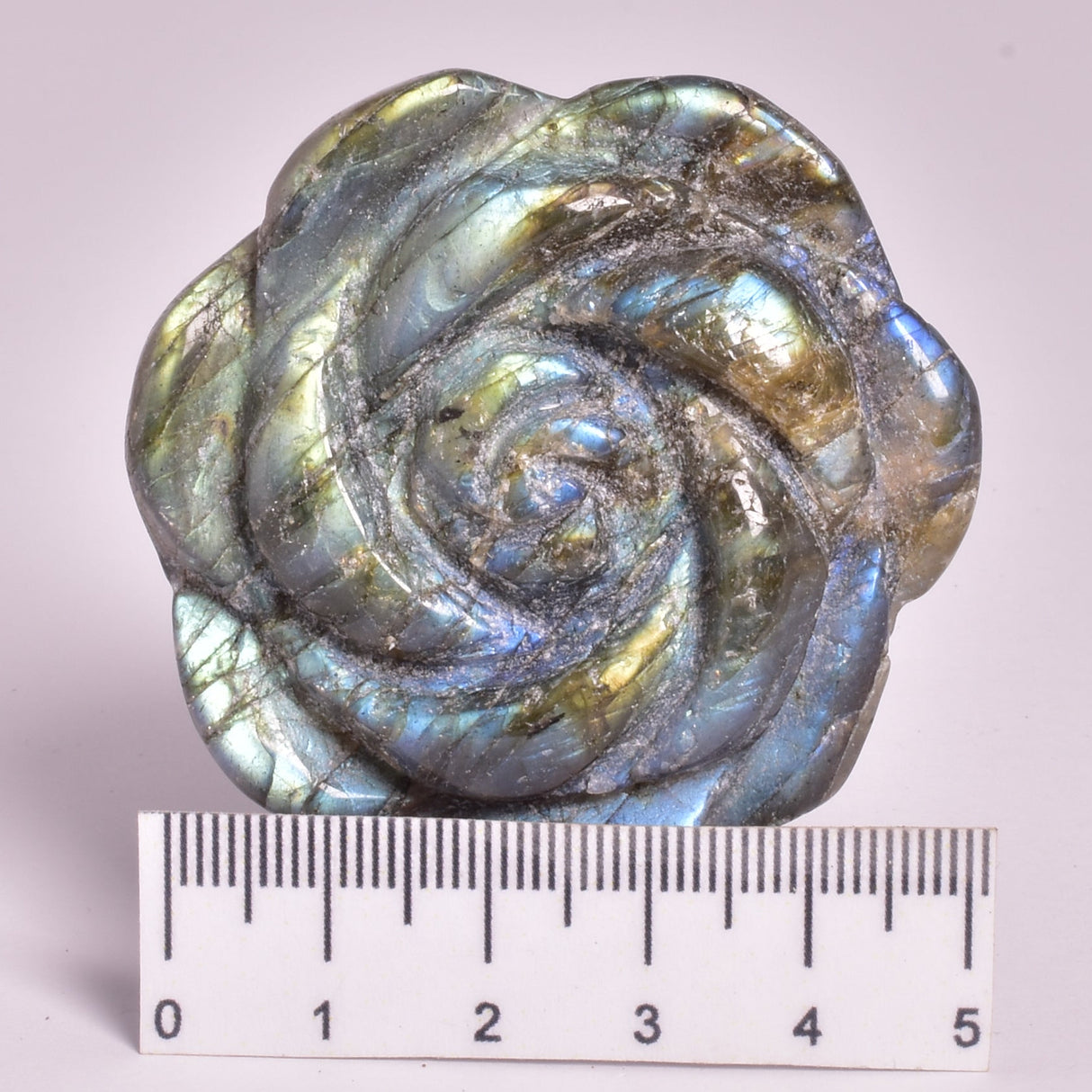 LABRADORITE POLISHED ROSE CARVING P1039