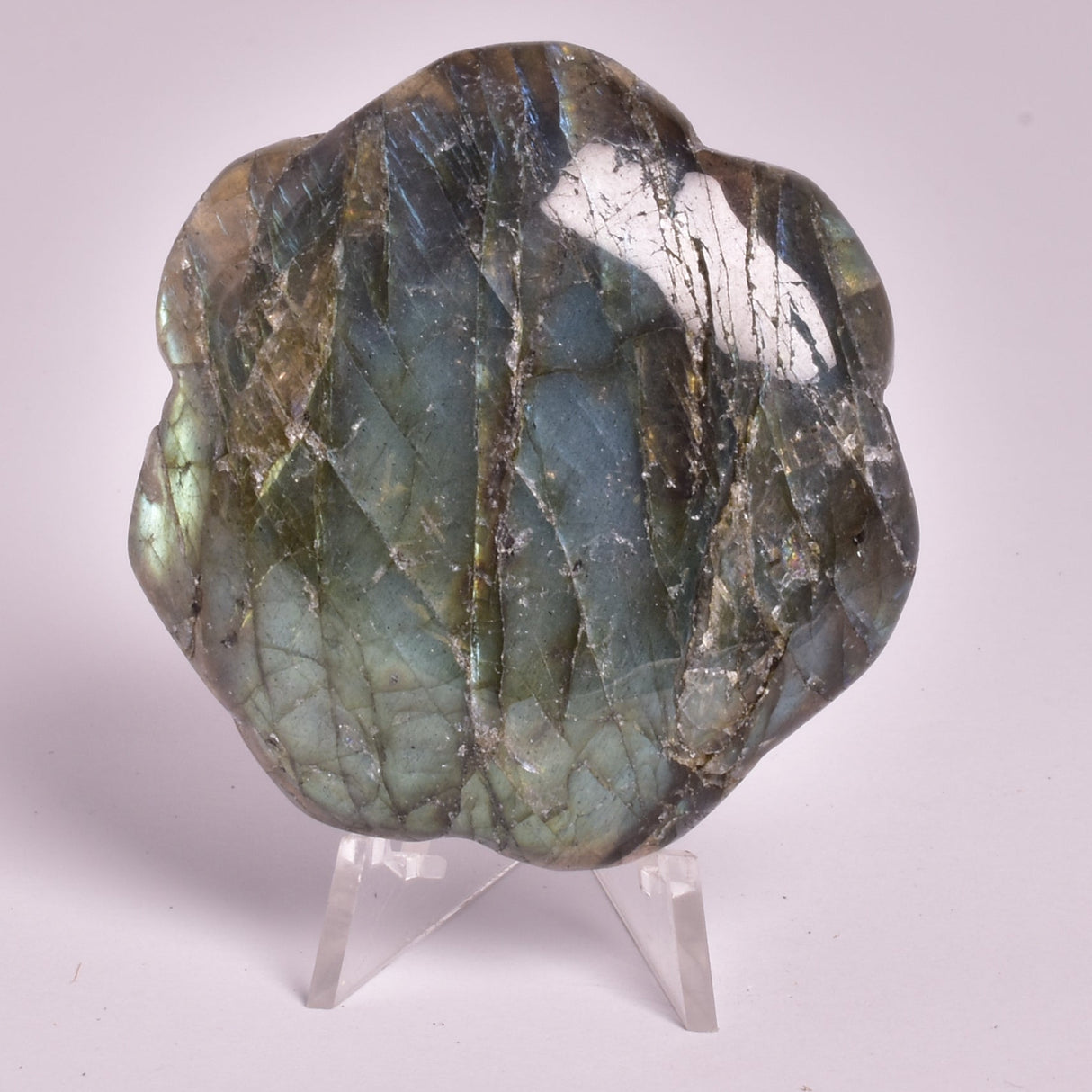 LABRADORITE POLISHED ROSE CARVING P1039