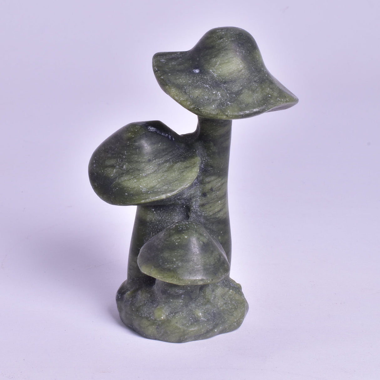 JADEITE MUSHROOMS CARVING P745