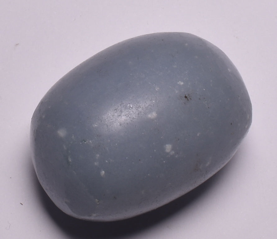 ANGELITE POLISHED CRYSTAL TUMBLE P957