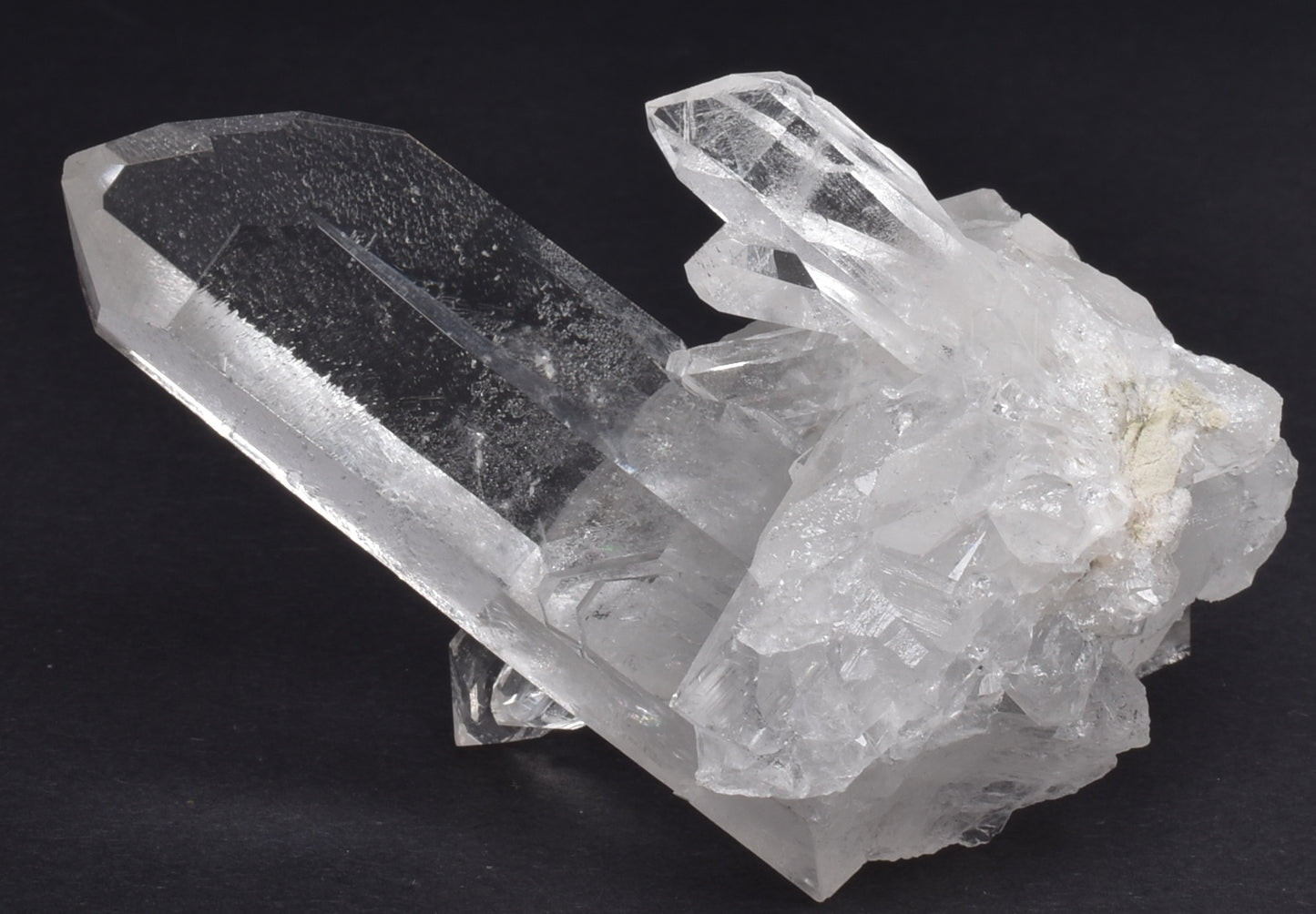CLEAR QUARTZ CLUSTER of POINTS P588