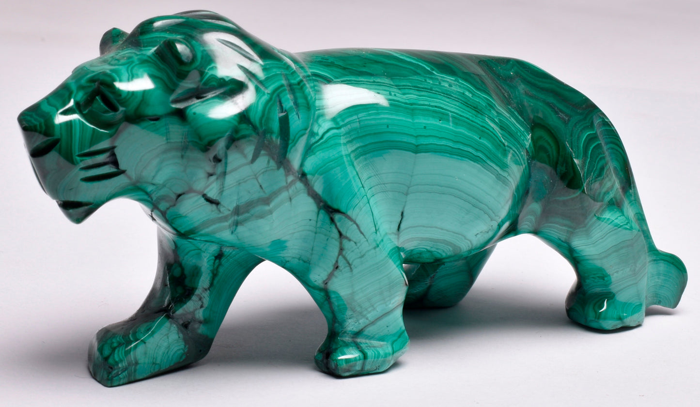 MALACHITE CRYSTAL LION CARVING P295