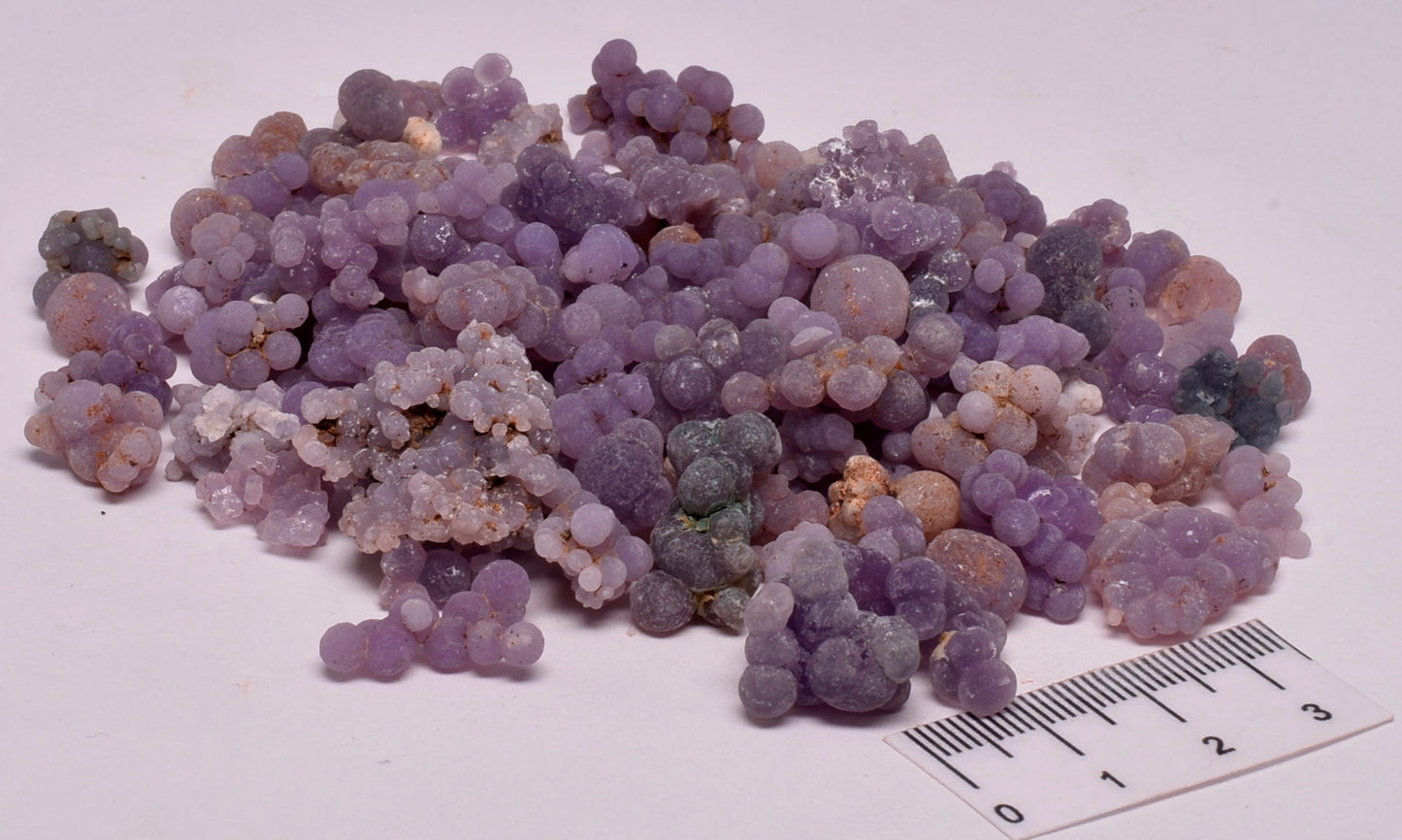 GRAPE AGATE 70 grams P1074