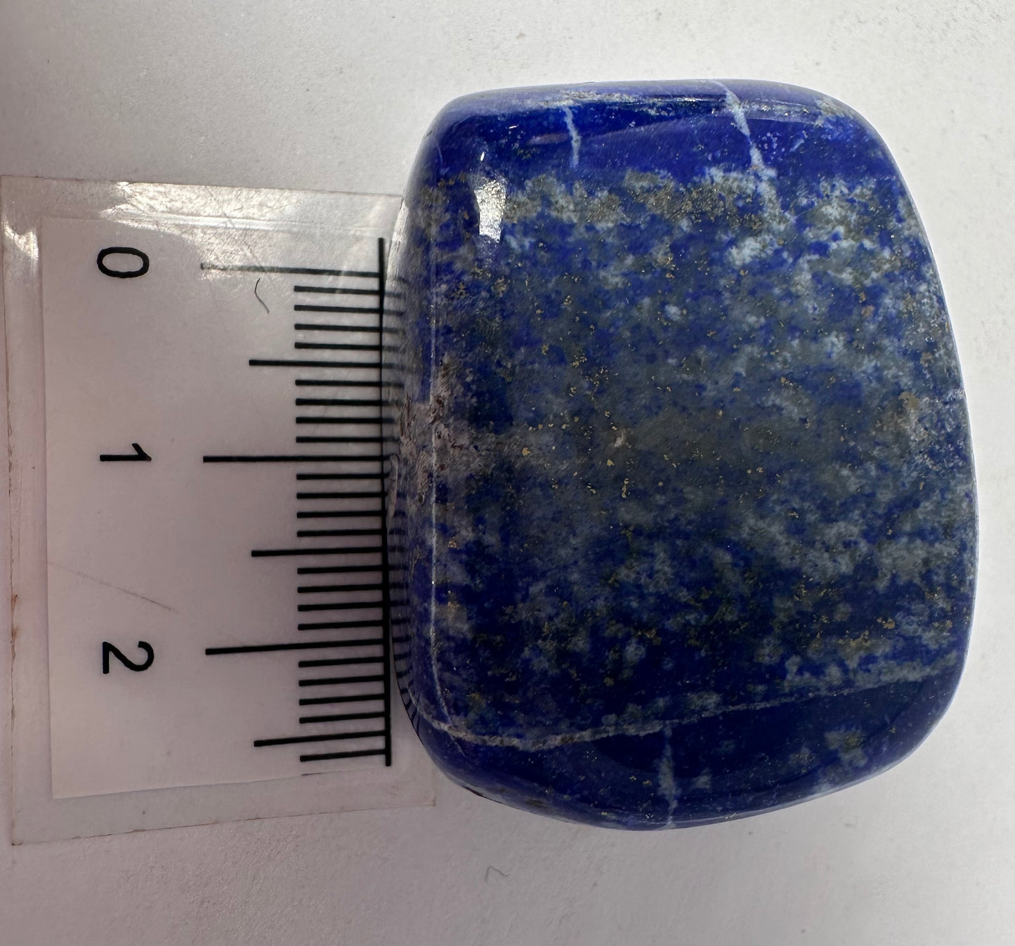 LAPIS LAZULI POLISHED CRYSTAL TUMBLE STONE P376